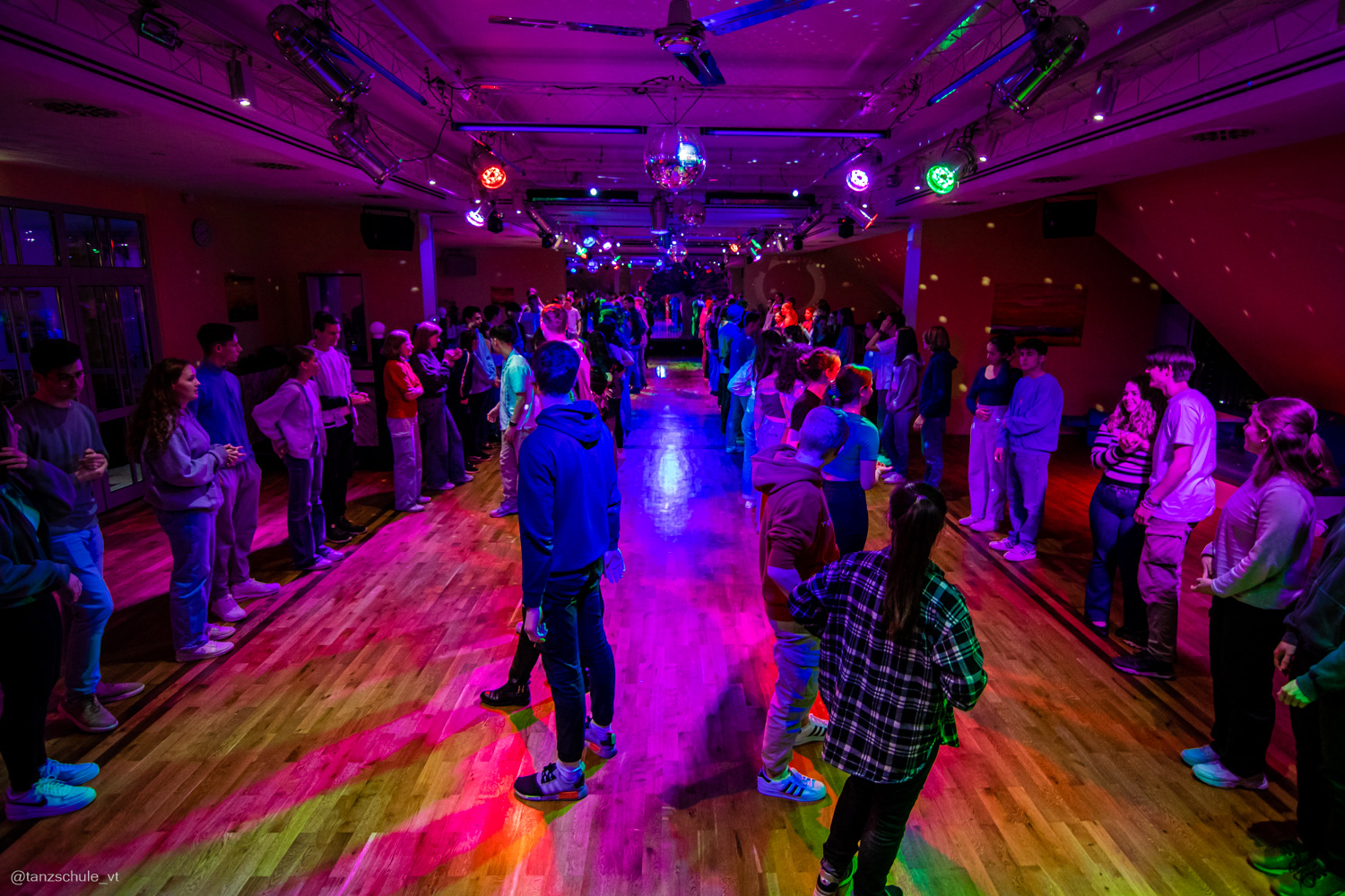 20230325 Ballcheck Tanzparty 4040